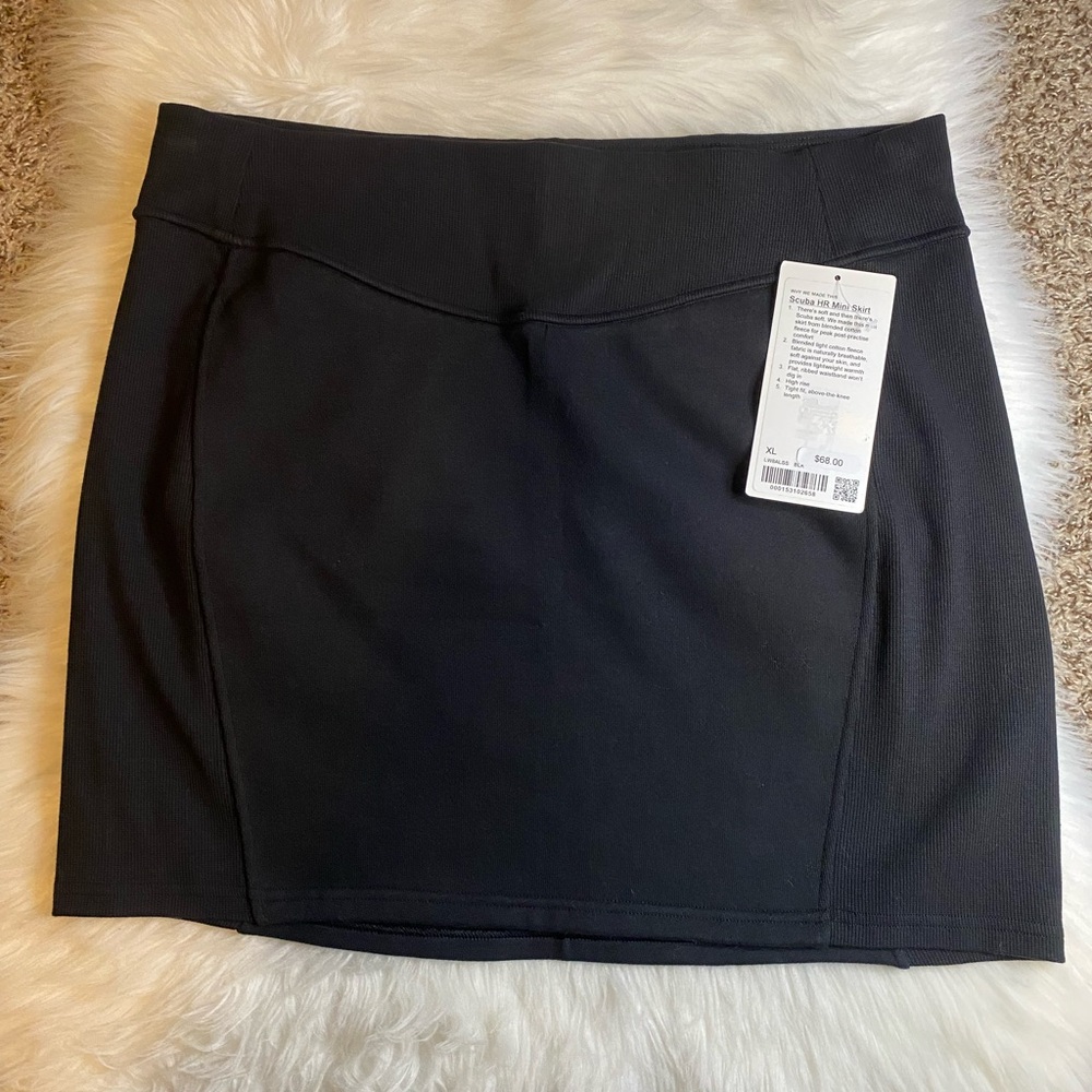 lululemon Scuba High Rise Mini Skirt Black Size XL New